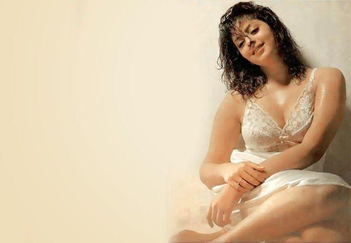 Indian actress nagma nude