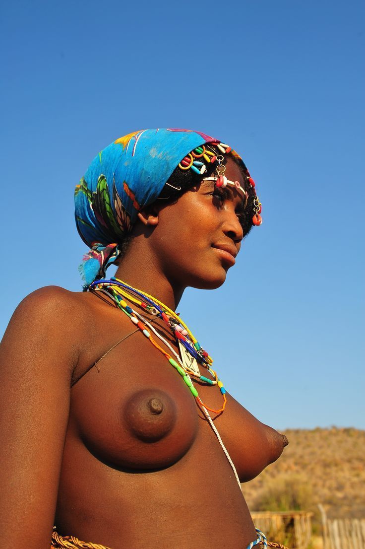 Nigerian women boob nudes