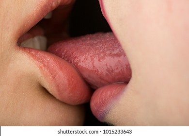 Hot lesbians french kiss