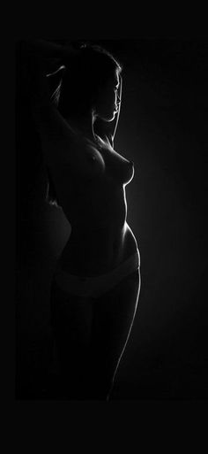 Black and white nudes women