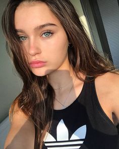 Cute young teen girls selfies