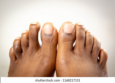 Pretty black girl feet