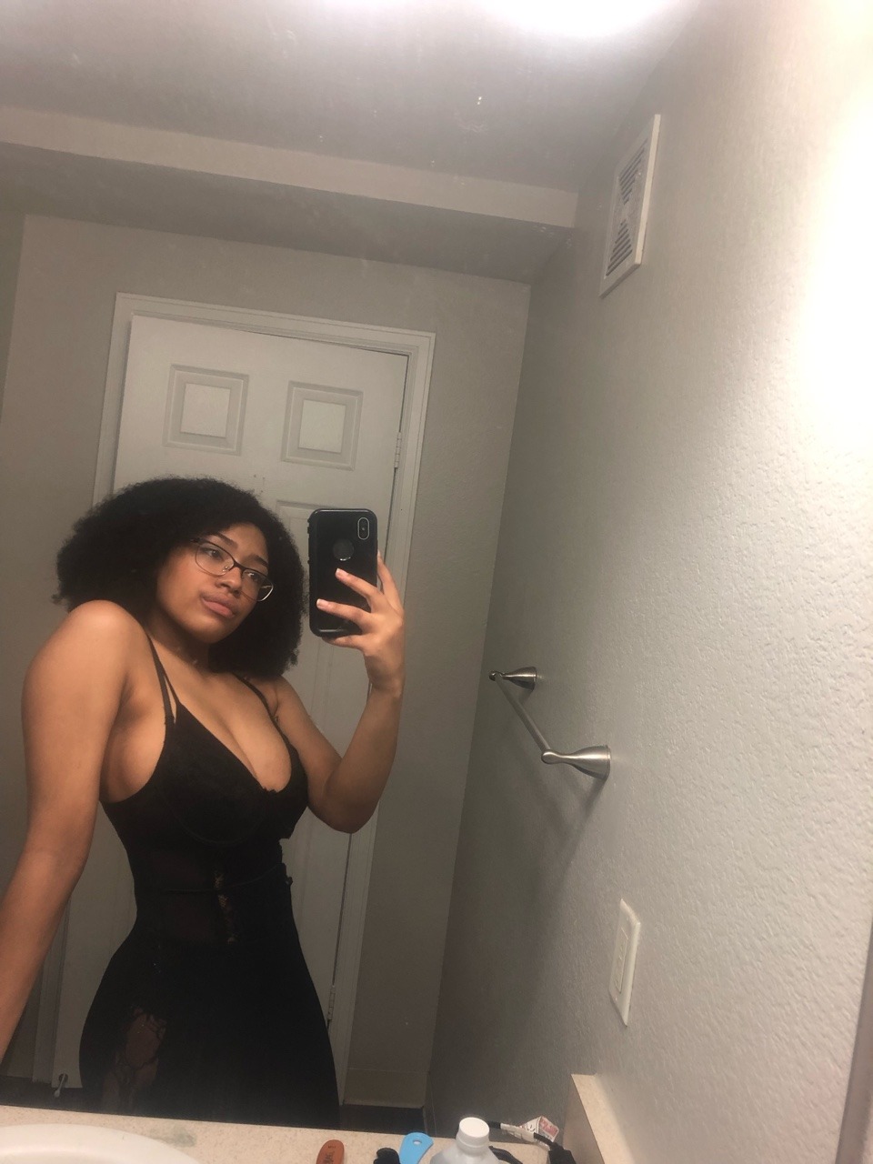 Hot sexy black girl selfie