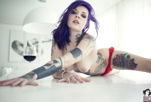Cute nude girls with tattoos