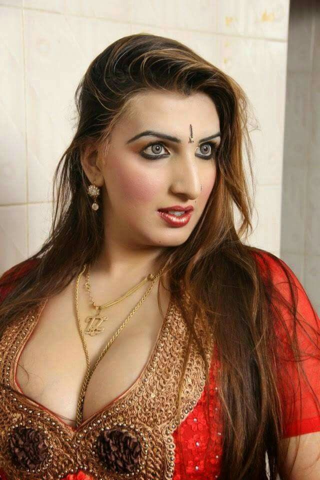 Sexy hot aunty hd picture