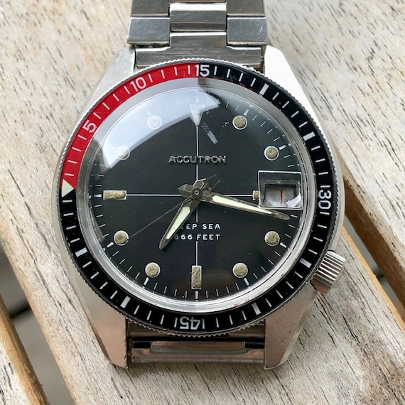 Sale vintage bulova dive watch