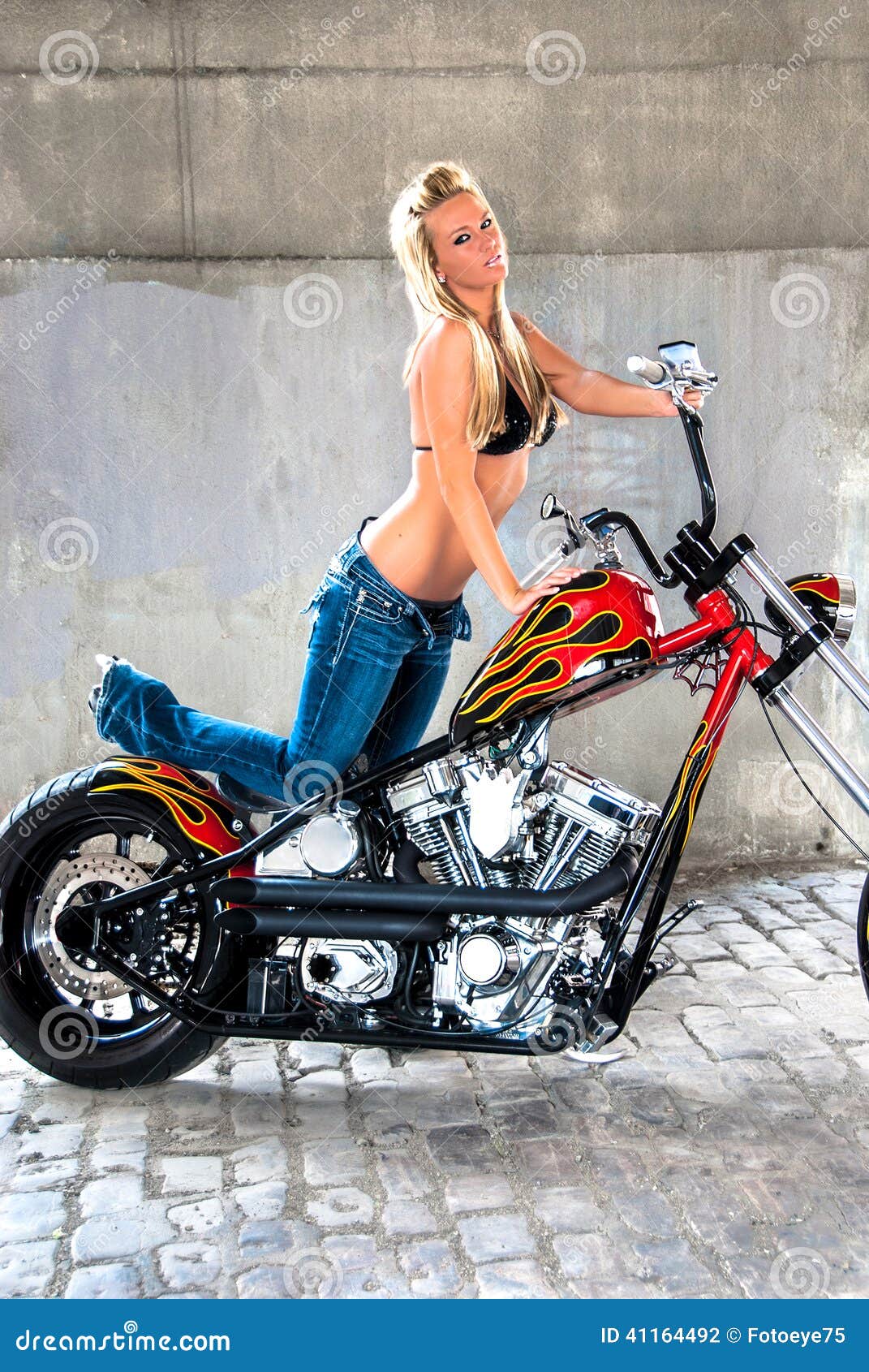 Chopper motorcycle models girls