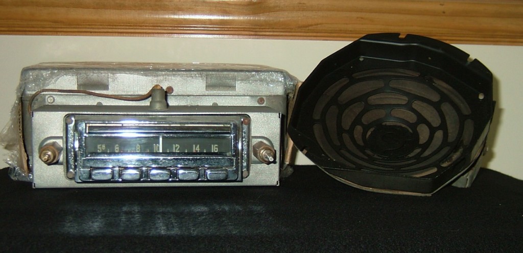 Vintage car radio restoration